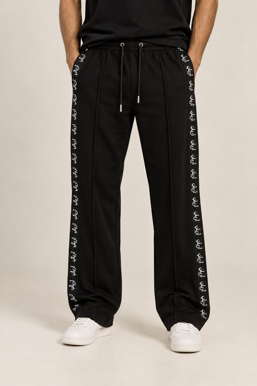 AARBAB Joggers in black, AARBAB, front view